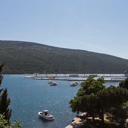 Riva Residence Thenovici Exterior foto