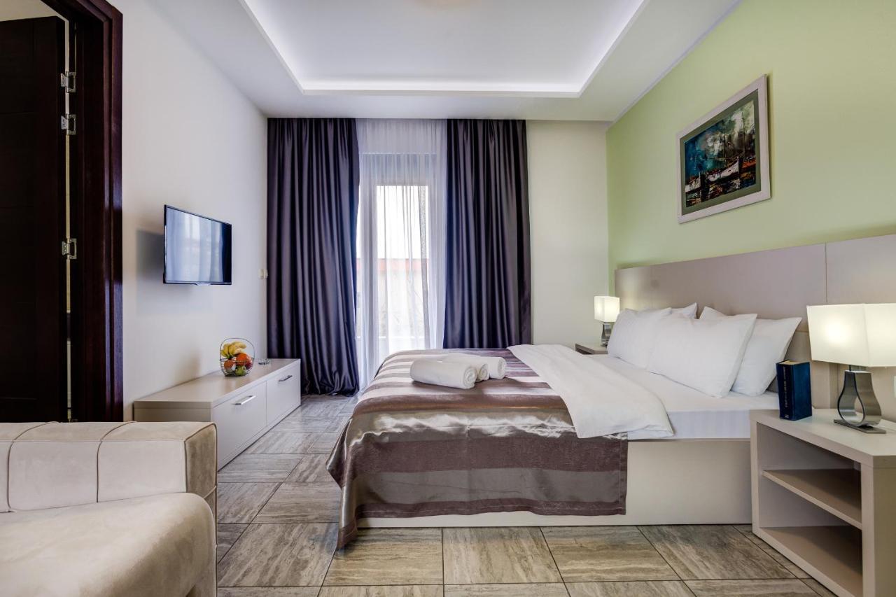 Riva Residence Thenovici Exterior foto